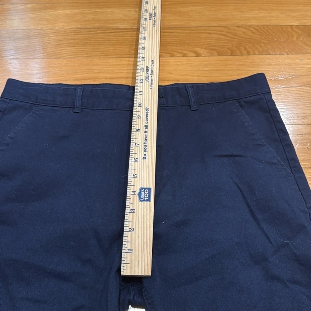 Old Navy boys built in flex short size 16 plus .